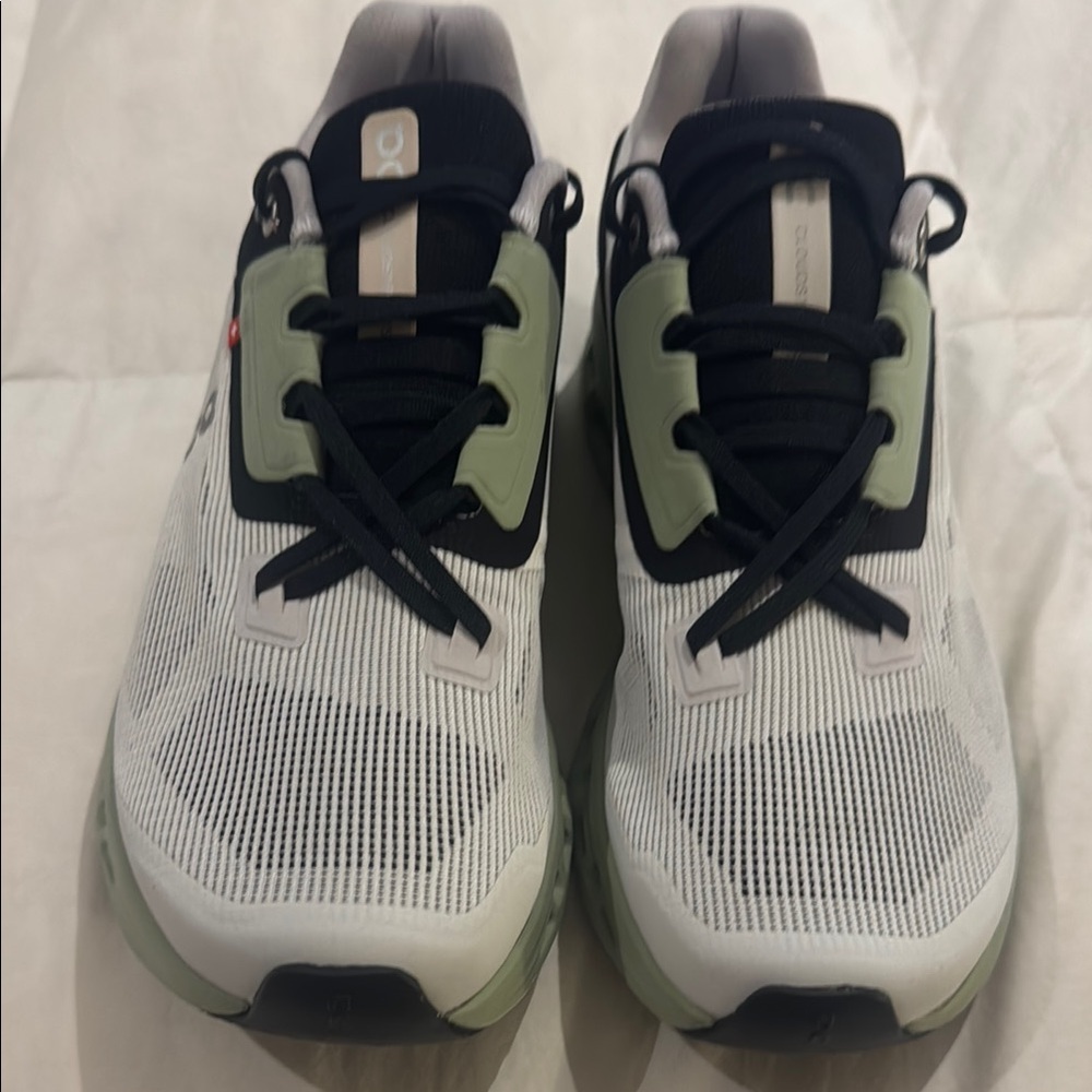 On Cloudstratus Running women’s Shoes - white, sage green and black. New